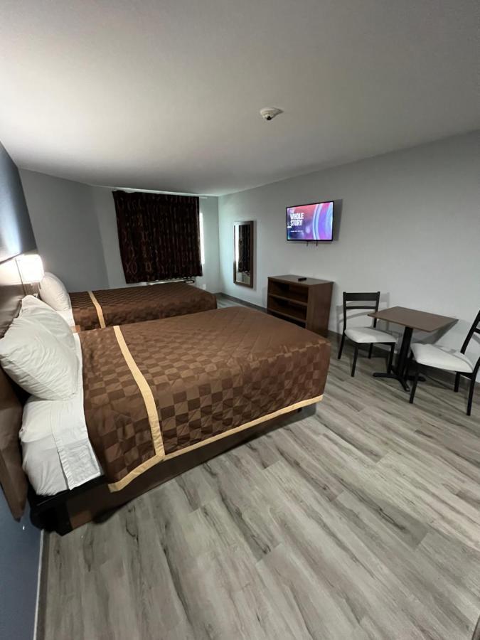 Relax Inn Channelview Buitenkant foto