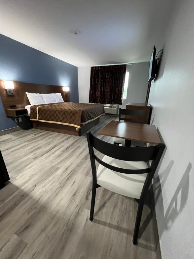 Relax Inn Channelview Buitenkant foto